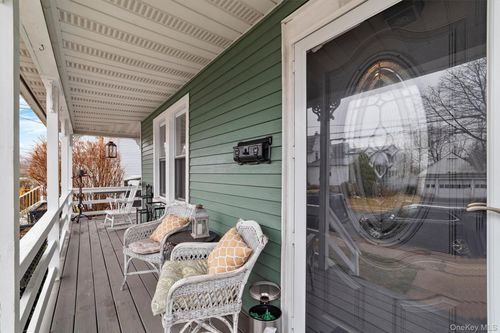 1408 Henry Ave, Mamaroneck, NY, 10543-3017 | Card Image