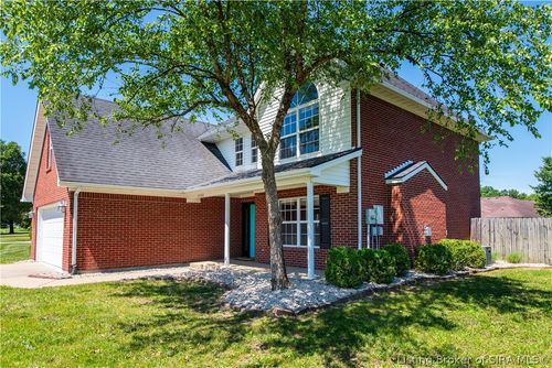 4140 Lakeside Dr, Sellersburg, IN, 47172-1771 | Card Image
