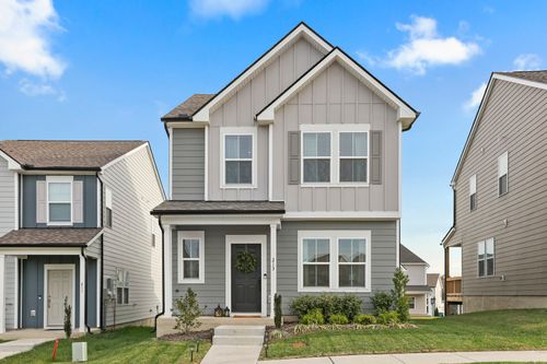 213 Oasis Dr, LA VERGNE, TN, 37086-8000 | Card Image