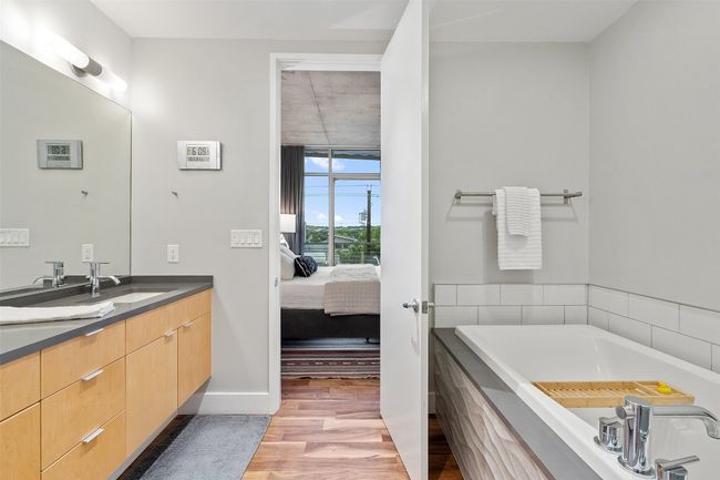 APT-3 - 2301 S 5 Th St, Condo with 3 bedrooms, 4 bathrooms and null parking in Austin TX | Image 23