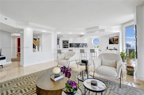 apt-2304-20185 E Country Club Dr, Aventura, FL, 33180-3053 | Card Image