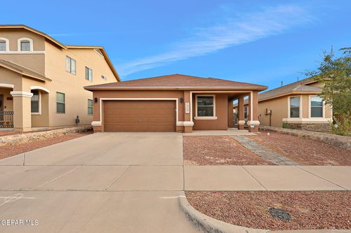 13134 Kestrel Ave, Horizon City, TX, 79928-6210 | Card Image
