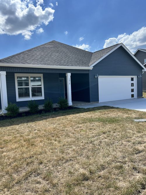 1014 Cherry Acres Dr, Clarksville, TN, 37042-8937 | Card Image