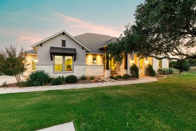 429 Bold Sundown, House other with 4 bedrooms, 3 bathrooms and 8 parking in Liberty Hill TX | Image 2