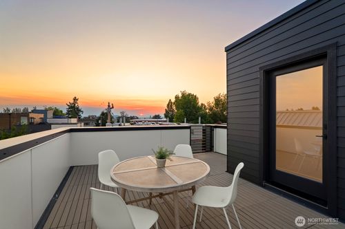 b-2769 59th Ave Sw, Seattle, WA, 98116-2803 | Card Image