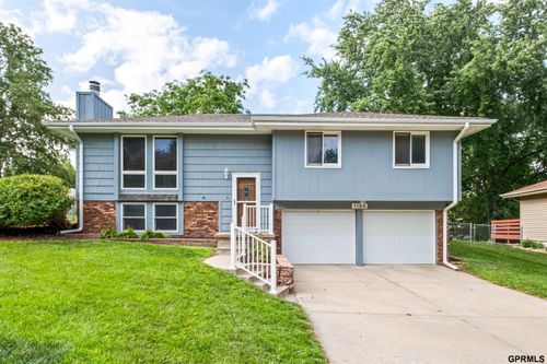1106 Cimarron Street, Papillion, NE, 68046 | Card Image