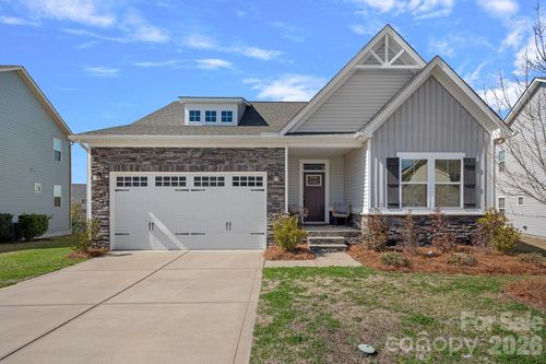 1654 Scarbrough Cir Sw, Concord, NC, 28025-6726 | Card Image