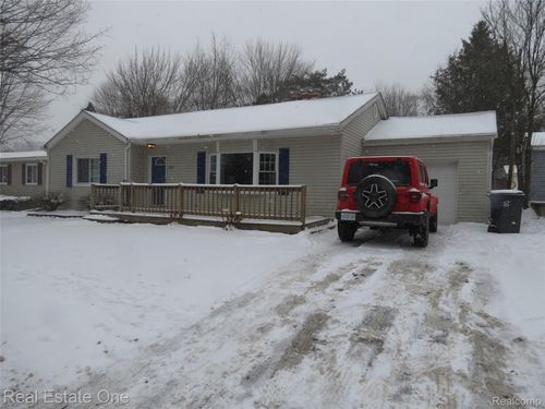 515 Riddle St, Howell, MI, 48843-1139 | Card Image