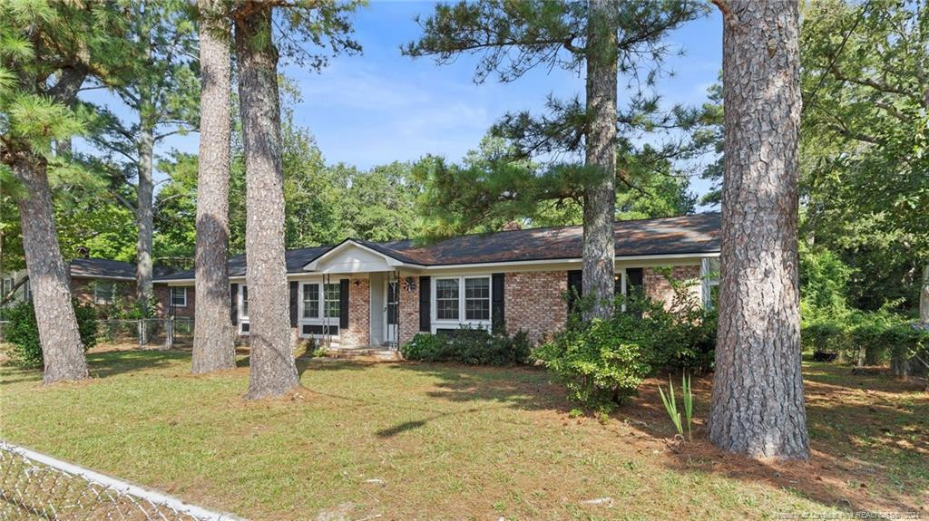 Mack St, Spring Lake, NC 28390