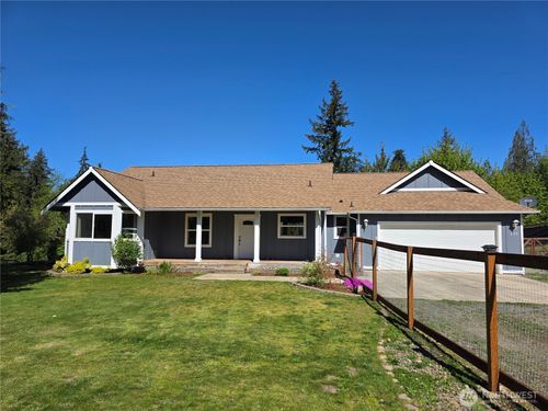235 Heights Pl, Belfair, WA, 98528-9817 | Card Image