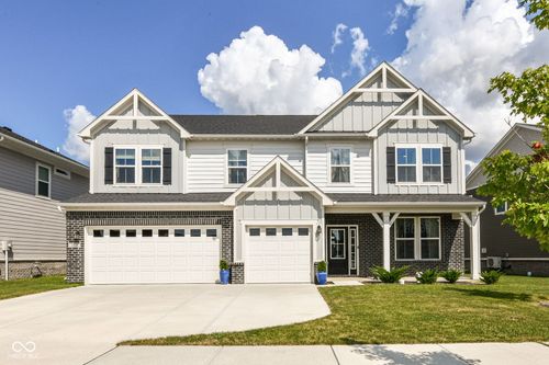 20231 N Pacific Ave, Westfield, IN, 46074-6067 | Card Image