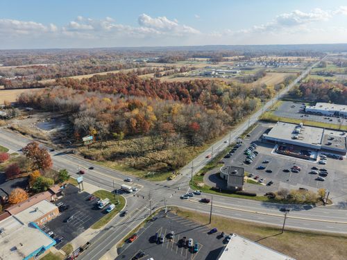 1002 S Woodland Ave, Michigan City, IN, 46360-5674 | Card Image