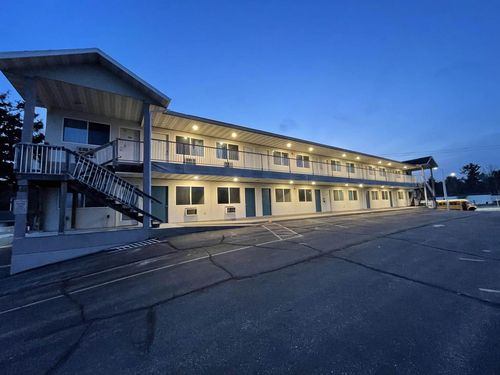 2960 Wisconsin Dells Pkwy, Wisconsin Dells, WI, 53965-9086 | Card Image