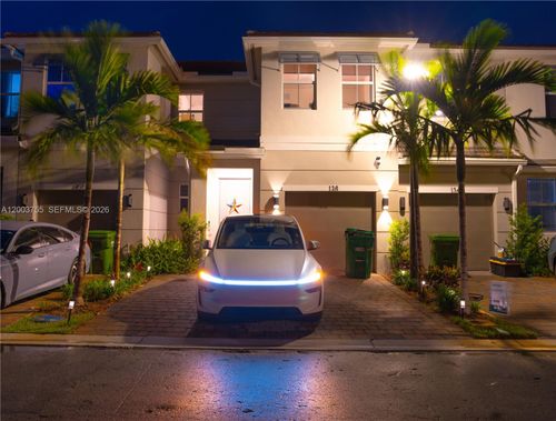 138 Sw 171st Way, Pembroke Pines, FL, 33027-1458 | Card Image