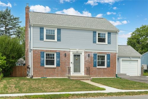 26 Tryon Ave, Rumford, RI, 02916-1834 | Card Image