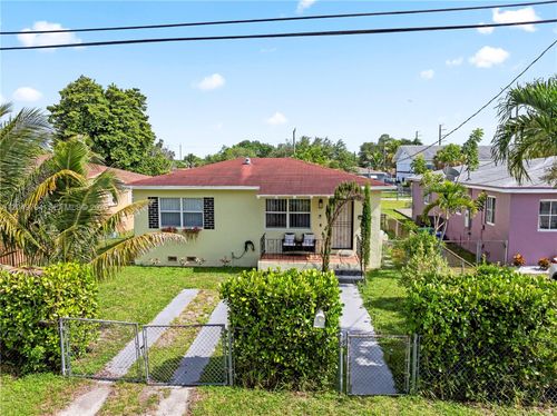 1920 Nw 69th Ter, Miami, FL, 33147-6924 | Card Image