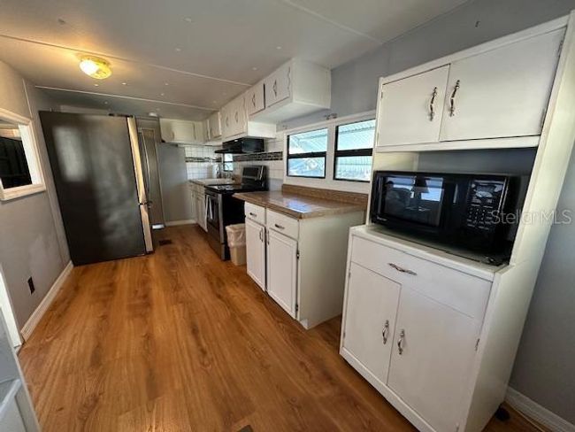 9486 Gray Fox Dr, House other with 2 bedrooms, 2 bathrooms and null parking in WEEKI WACHEE FL | Image 10