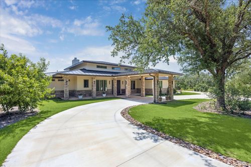 405 Spicewood Trails Dr, Spicewood, TX, 78669-2261 | Card Image