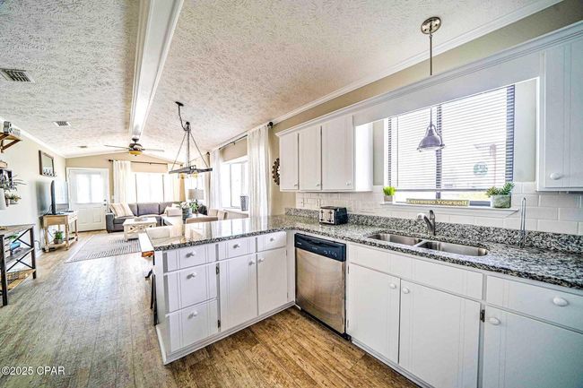 103 Gulf Loop, House other with 3 bedrooms, 2 bathrooms and null parking in Panama City Beach FL | Image 13