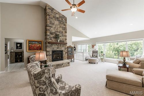 4484 Kingfisher Ct, Augusta, MO, 63332-1561 | Card Image
