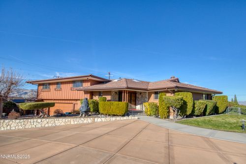1965 Solari Dr, Reno, NV, 89509-5118 | Card Image