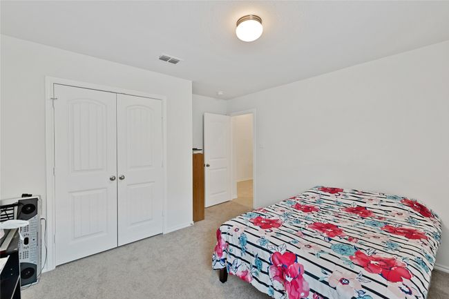 Secondary Bedroom | Image 19