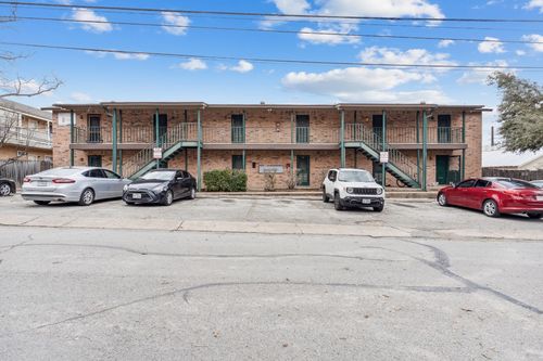 apt-k-630 Maiden Ln, Austin, TX, 78705-1228 | Card Image