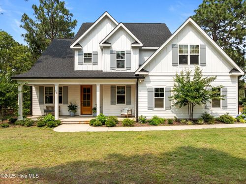 28 Kahkwa Trl, Pinehurst, NC, 28374-6801 | Card Image