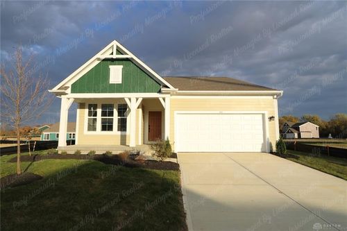 141 Kenneth Hamilton Way, Yellow Springs, OH, 45387-1768 | Card Image