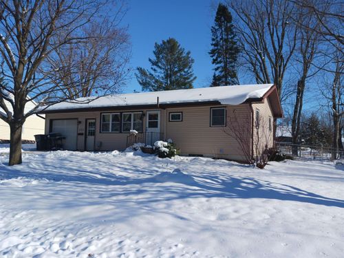 112 N 3rd St, Evansville, WI, 53536-1033 | Card Image