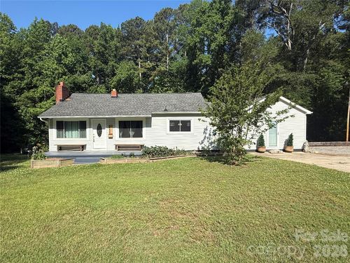 2033 Puetts Chapel Rd, Bessemer City, NC, 28016-9588 | Card Image