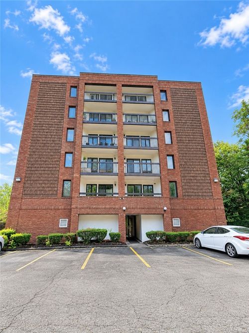 303-366 Quincy Ave, Quincy, MA, 02169-8154 | Card Image