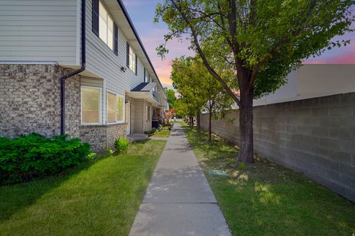 e-3923 Rockwood Way, West Valley City, UT, 84120-6885 | Card Image