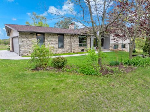 8615 Pigeon Lake Road, Liberty, WI, 54245 | Card Image