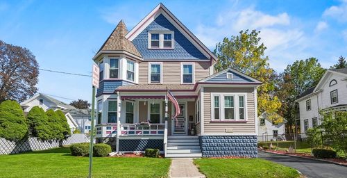 2 Eastern Ave, Woburn, MA, 01801-4411 | Card Image