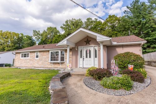 36 Edgemere Rd, Dalton, MA, 01226-2012 | Card Image