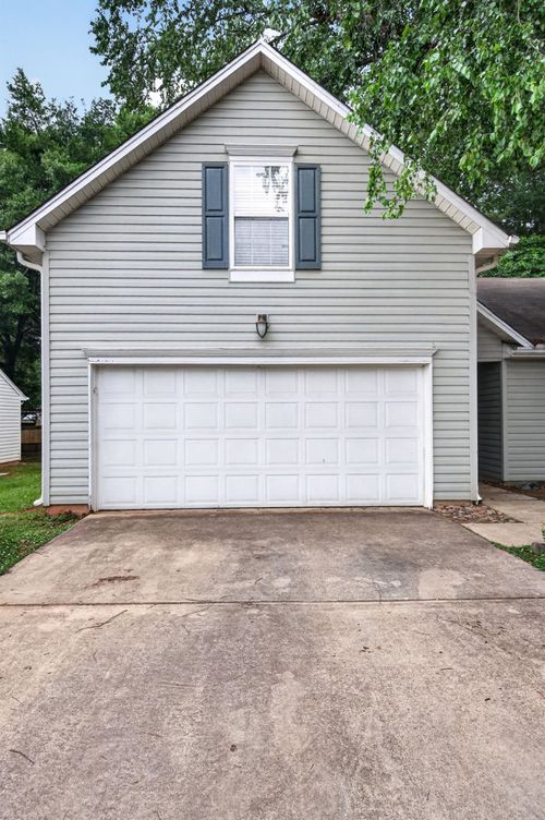 626 Thornbird Circle, Boiling Springs, SC, 29316-5363 | Card Image