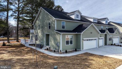 12 Vahalla Ct, DOVER, DE, 19904-7120 | Card Image