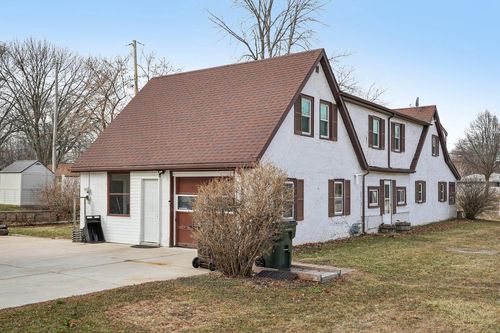 1001 W Bender Road, GLENDALE, WI, 53217 | Card Image