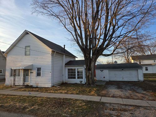 107 E North St, Hebron, OH, 43025-5009 | Card Image