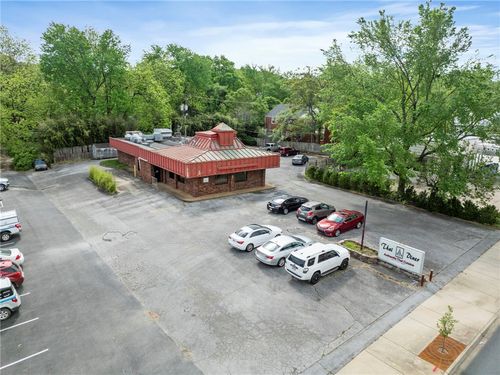 514 N College Ave, Fayetteville, AR, 72701-3401 | Card Image