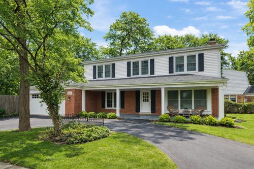 346 Spruce Avenue, Lake Forest, IL, 60045 | Card Image