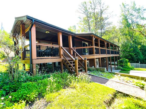 174 Brooks Point Rd, Elgin, ON, K0G1E0 | Card Image