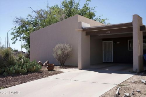 1290 N Willow St, Las Cruces, NM, 88001-2438 | Card Image