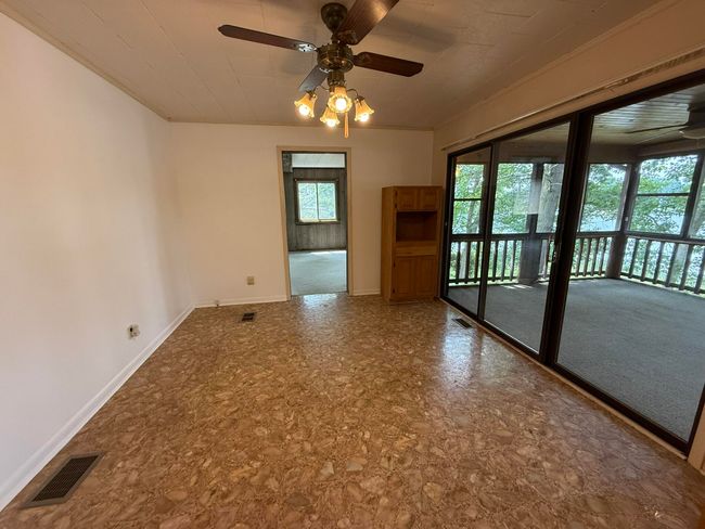 5696 Ridge (6) | Image 15