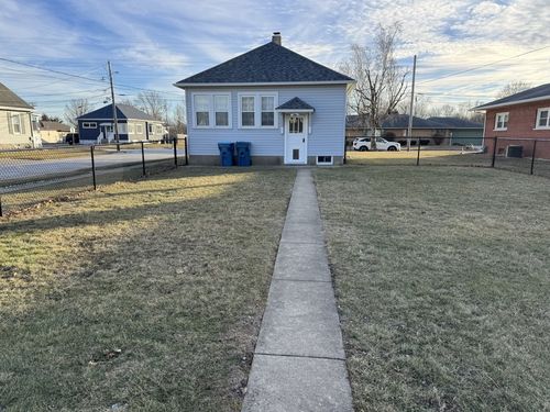 102 W 3rd St, Oglesby, IL, 61348-1532 | Card Image