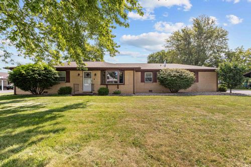 605 S Washington St, Swayzee, IN, 46986-9544 | Card Image