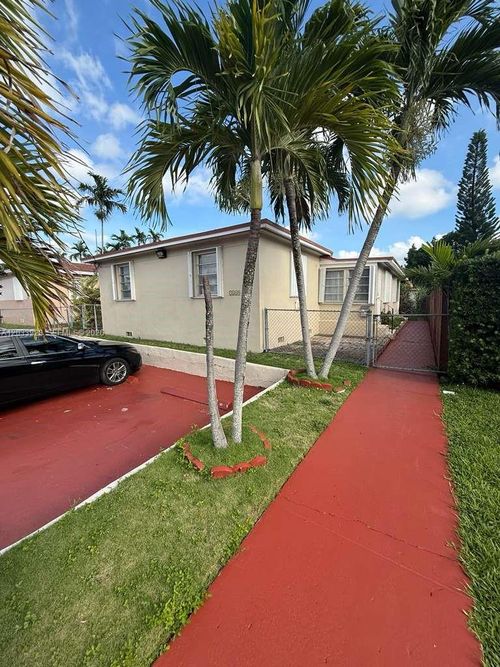 2-1140 Sw 9th St, Miami, FL, 33130-3608 | Card Image