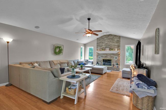 207 Meadows Dr, House other with 3 bedrooms, 2 bathrooms and null parking in Greentown IN | Image 7