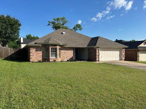 1507 Lincoln Dr, Mansfield, TX, 76063-3349 | Card Image